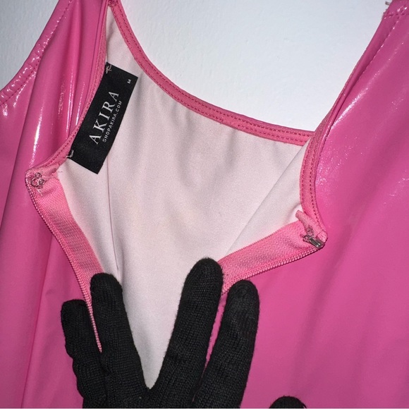 Akira Pink Bodycon Dress - Picture 2 of 4